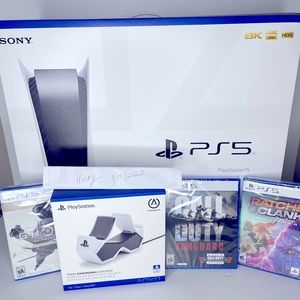 Ps5 disc edition with controller and games